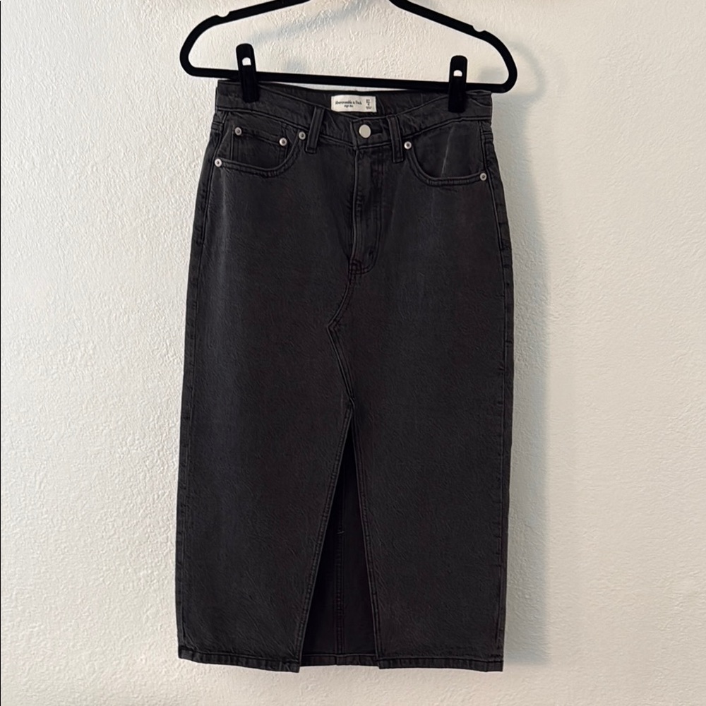 Abercrombie & Fitch Black Midi Denim Skirt